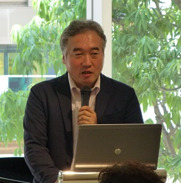 川元氏